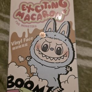 Exciting Macarons Vinyl Face Toy NEW UNOPEN